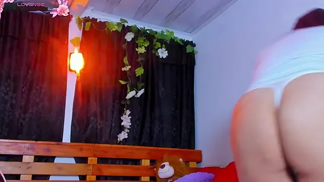 Perla_Franco webcam