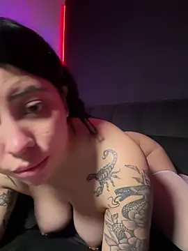 Draculona-666 live sex cam