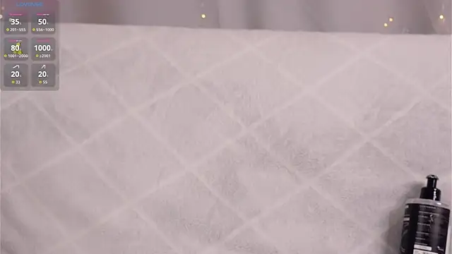 Watch CherlyGuss live on EroticFlix - High definition streams