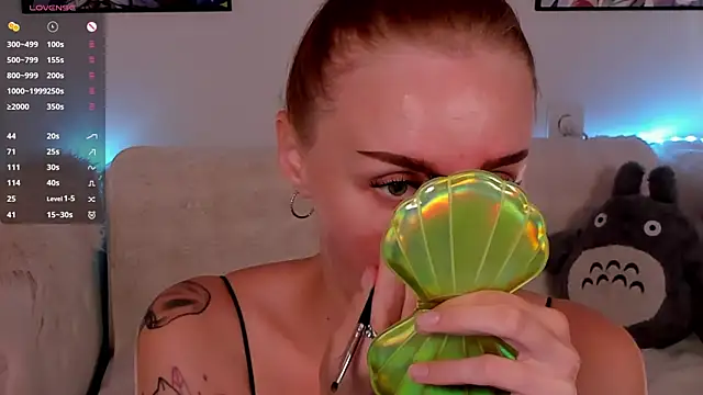 LianaFord webcam