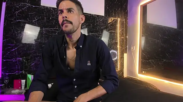 Leo_Vesper webcam