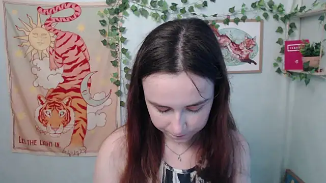 veryveryveryshy_ (F young) - Happy womens day