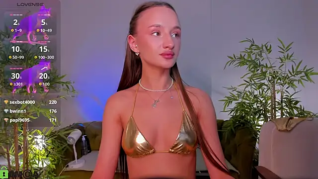 Watch miiss__lulu live on EroticFlix - High definition streams
