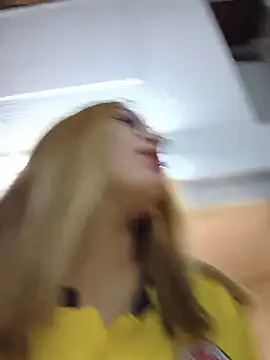 TaraaHot webcam