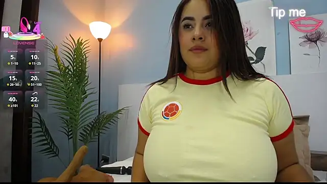 katy_ruiz webcam