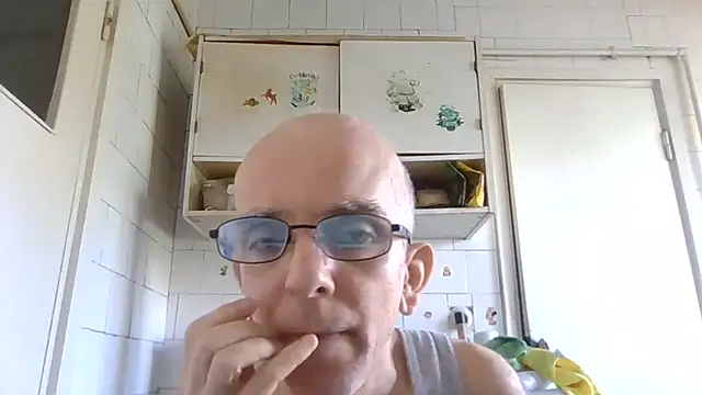 mariusica1@xh webcam
