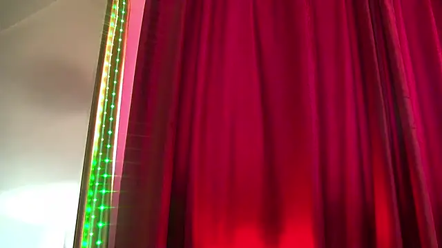 Foxxxy_MILF webcam