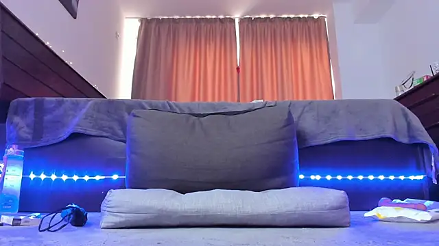 MelanieBrownn webcam