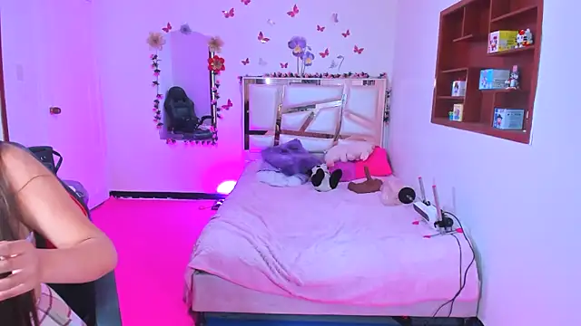 perlabeautiful webcam