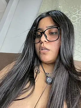 virginbrunette99 webcam