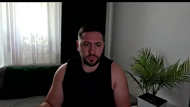 Gold_Alpha_Boy webcam
