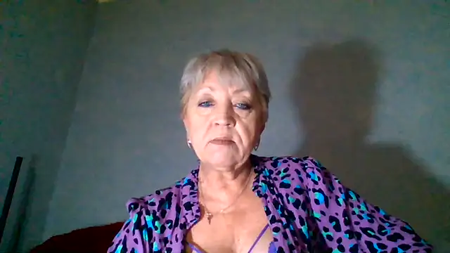 DianaQDream webcam