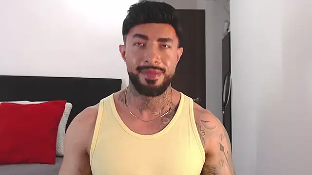 andrea_de_lucaa webcam