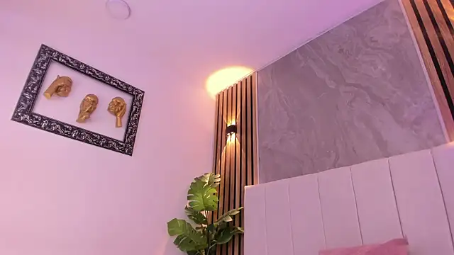 Carlotta_de_velour webcam