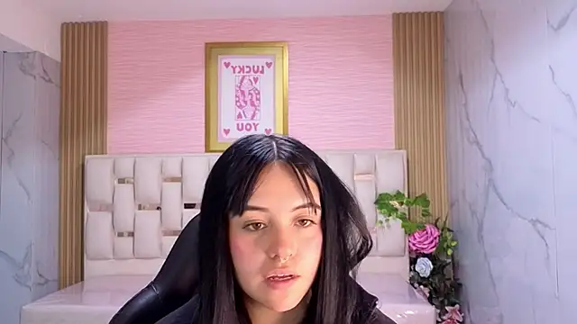 sarita_09_s webcam
