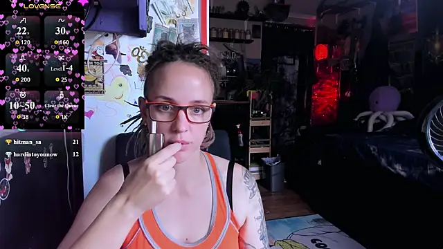 LisaFoxy_y webcam