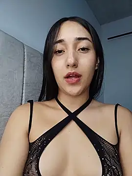 Watch isabellaHill2 live on EroticFlix - High definition streams