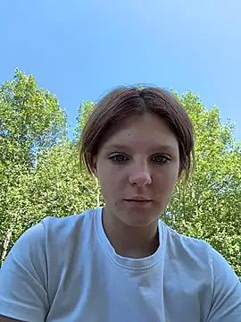 NinaParri webcam