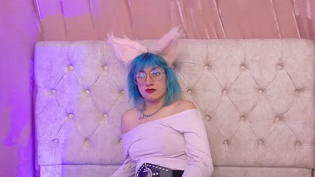 Zafiro_Kitsune webcam