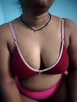 Saniya_Gs webcam