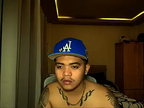thegreatsky (M young) - can u make me cum?