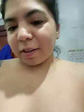 kimmiakiss22 webcam