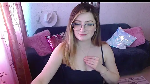 Watch Arielsssplash live on EroticFlix - High definition streams