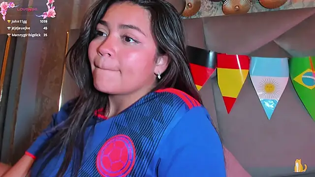 KimDevinne webcam