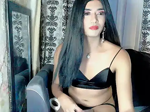 Queeny_Cassandra webcam