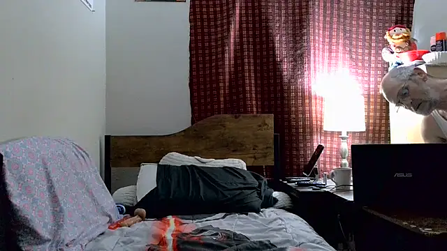MIDNIGHTFUN6969 webcam