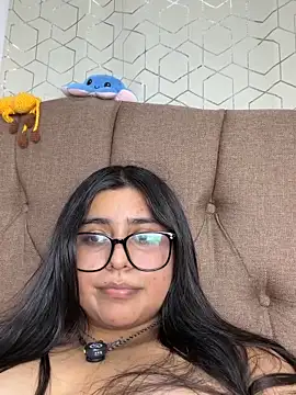 virginbrunette99 webcam