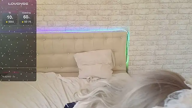 AnimeAlica18 webcam