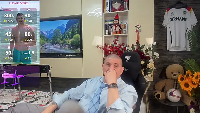 SpartacusDaddy48 webcam