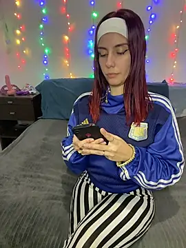 Watch Jesicamartinezok live on EroticFlix - High definition streams