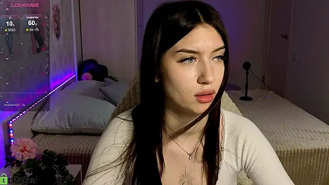 sugar_kitten12 (F teen) - lets do doggy pose + some hot spanks