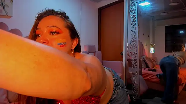 sabrinavantress (F milf) - show boobs