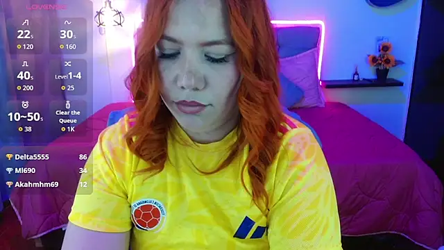 Srta_saraa webcam