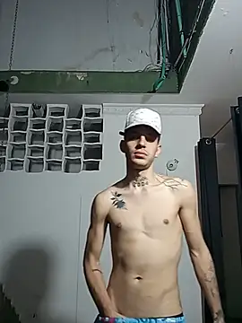 boy_max_latin webcam