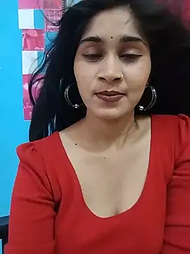 Watch Naughty_Kiara_ live on EroticFlix - High definition streams