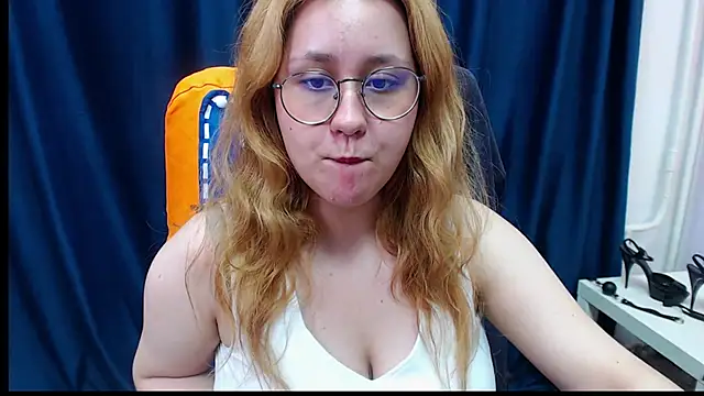 Judith_hypnosiss webcam