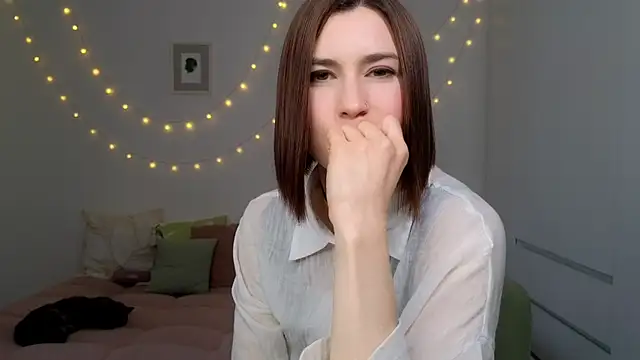 AliciaNewell webcam