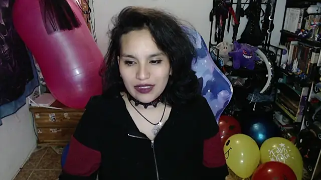 kureiji_hentaii webcam