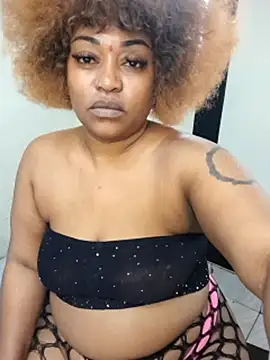 ShavePussyFatAssxx webcam