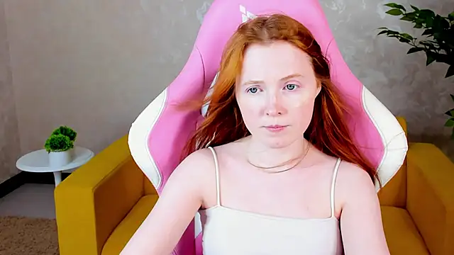ari-kittyy webcam
