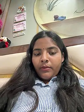 Arshu_143 webcam