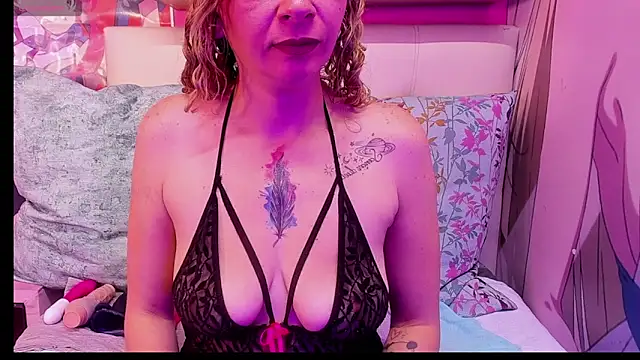Rochi_Cooper live sex cam
