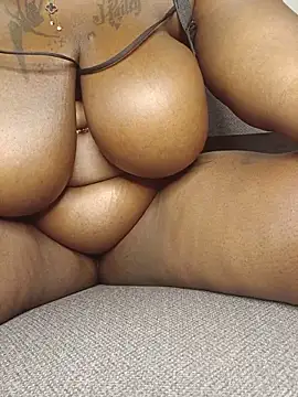 millanthick webcam