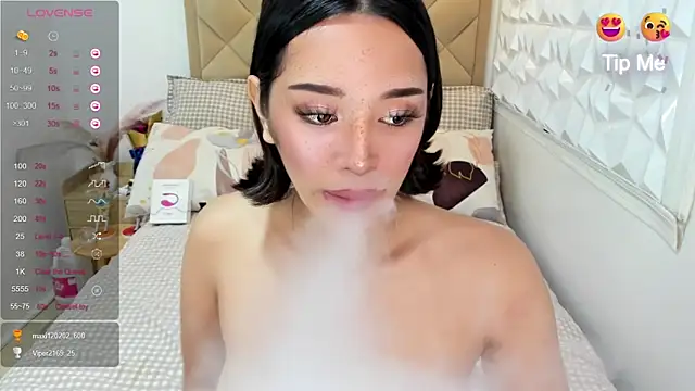 TsHeartXxx webcam