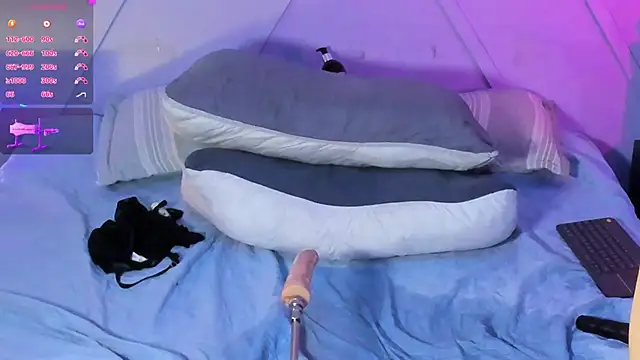 emmajohnss webcam