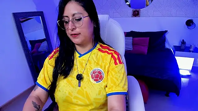 Amber_gold_ webcam